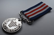 Load image into Gallery viewer, 25th Silver Wedding Anniversary Medal 'Distinguished Service & Bravery in the Field' in Case