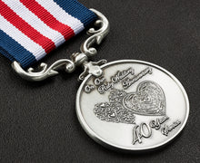 Load image into Gallery viewer, Our 40th Ruby Wedding Anniversary Medal &#39;Distinguished Service &amp; Bravery in the Field&#39; in Case - Antique Silver