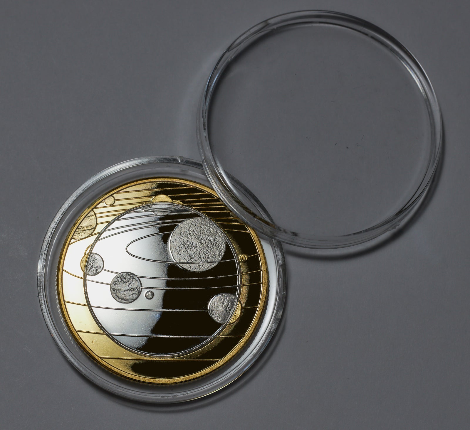 Coin Solar System Design Our Solar System - Dual Metal with Colour – The Commemorative Coin Company