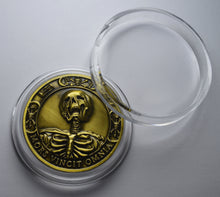 Load image into Gallery viewer, Memento Mori &#39;Skull, Hourglass &amp; Tulip&#39; - Antique Gold